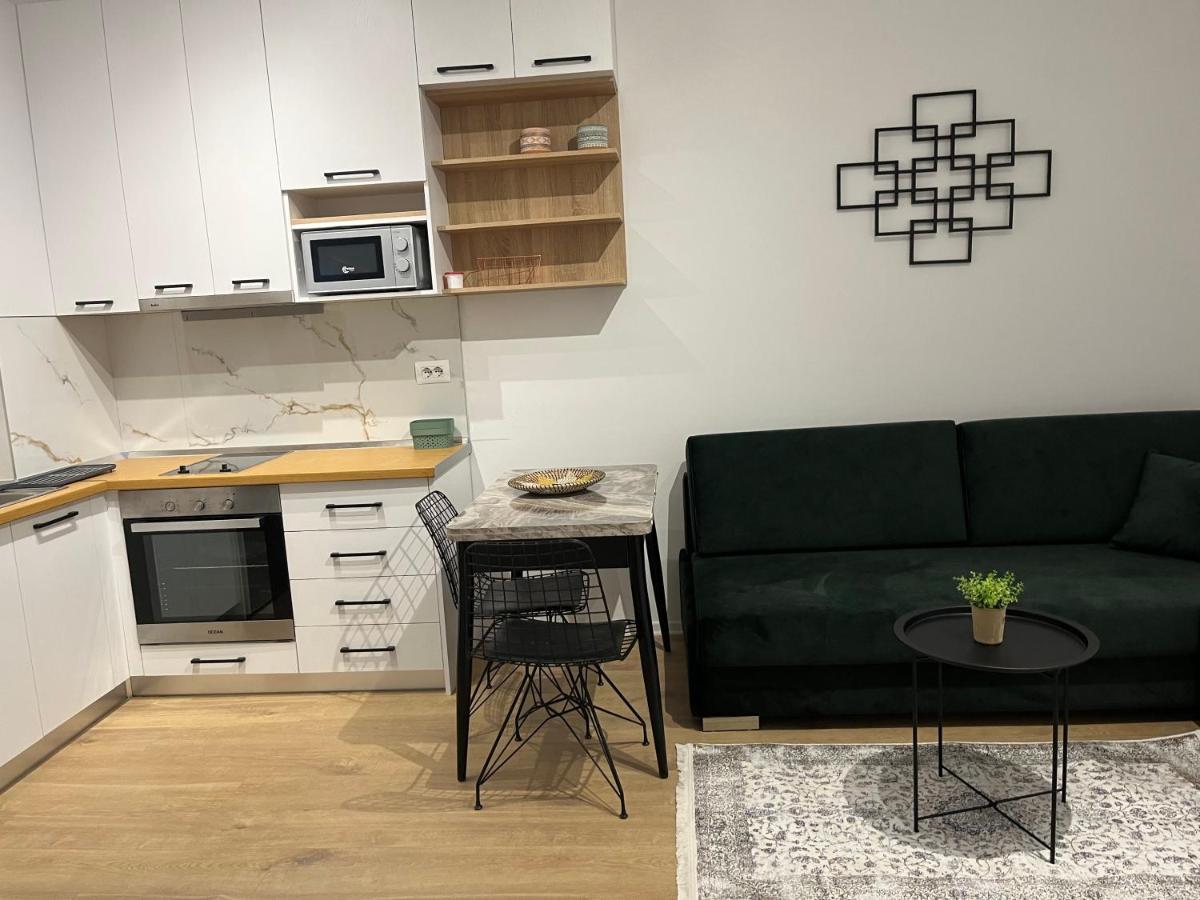 Comfy Nest Apartment- Free Parking Tirana Exterior foto
